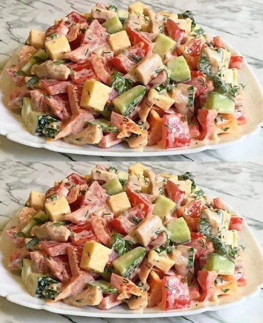 Zomer 5-Minuten Salade met verse groenten en een lichte dressing