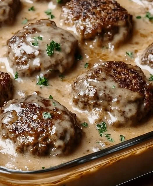Heerlijke Amish Hamburger Steak Ovenschotel met aardappelen en groenten