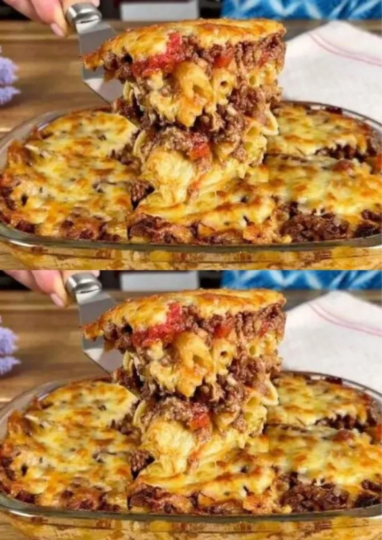 Overheerlijke gebakken macaroni met kaas en groenten