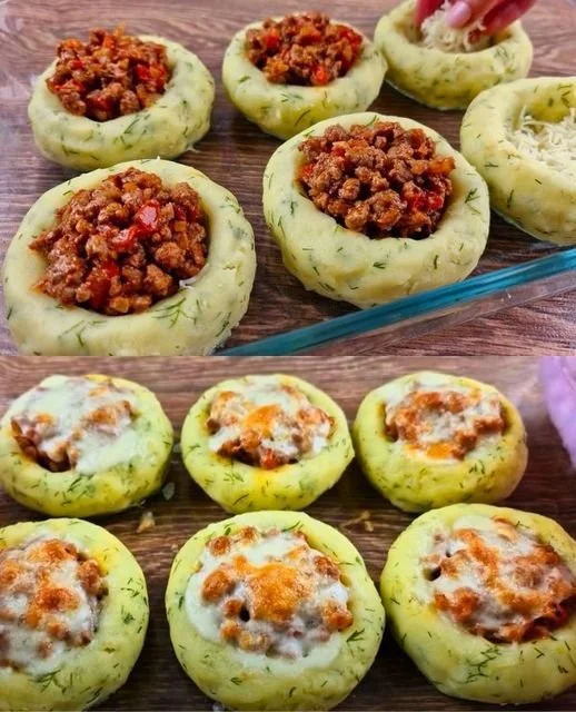 Heerlijke gevulde aardappelballen met diverse vullingen op een houten bord.