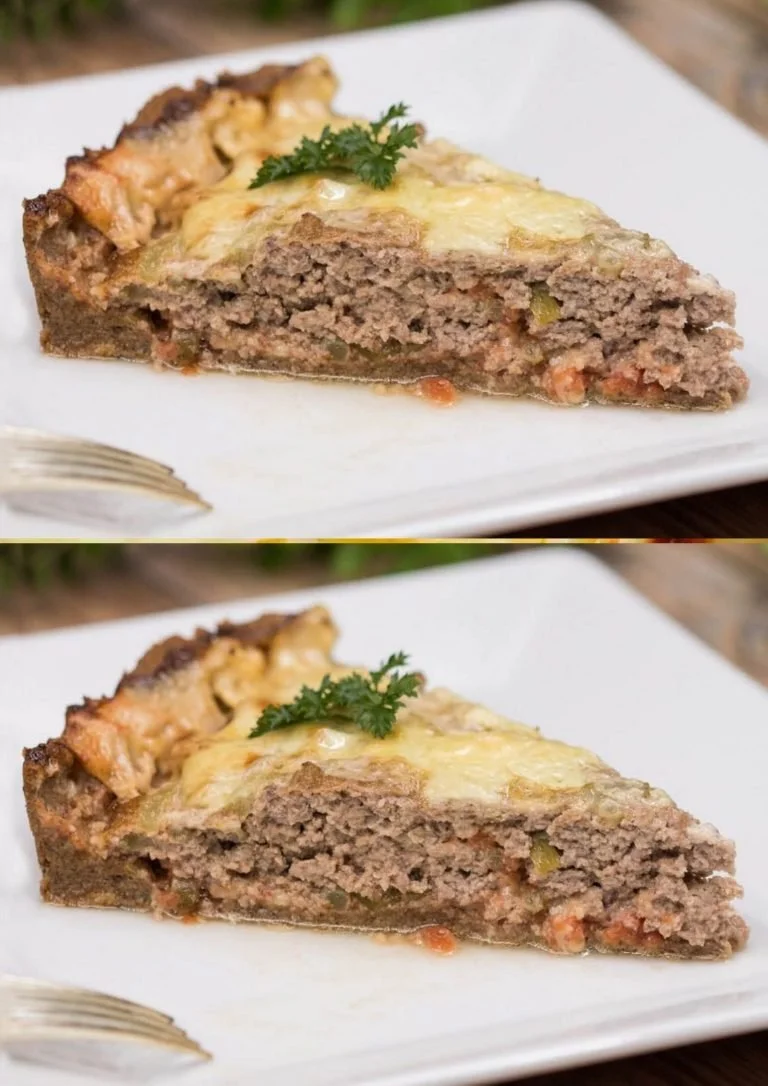 Low Carb Cheeseburger Quiche met kaas en spek, perfect voor een gezonde maaltijd.