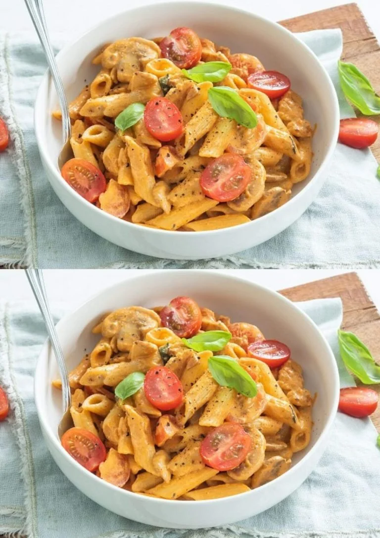 Heerlijke pasta met rode pesto in een smakelijke saus