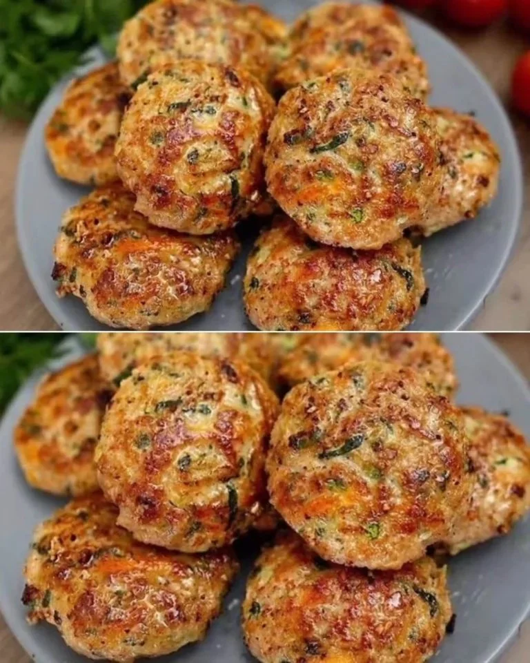 Heerlijke Zucchini Kroketten op een bord, fris en gezond gerecht.