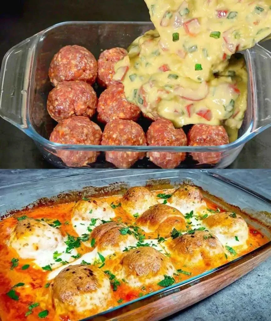 Kaasachtige gehaktballen geserveerd met romige uiensaus op een bord.