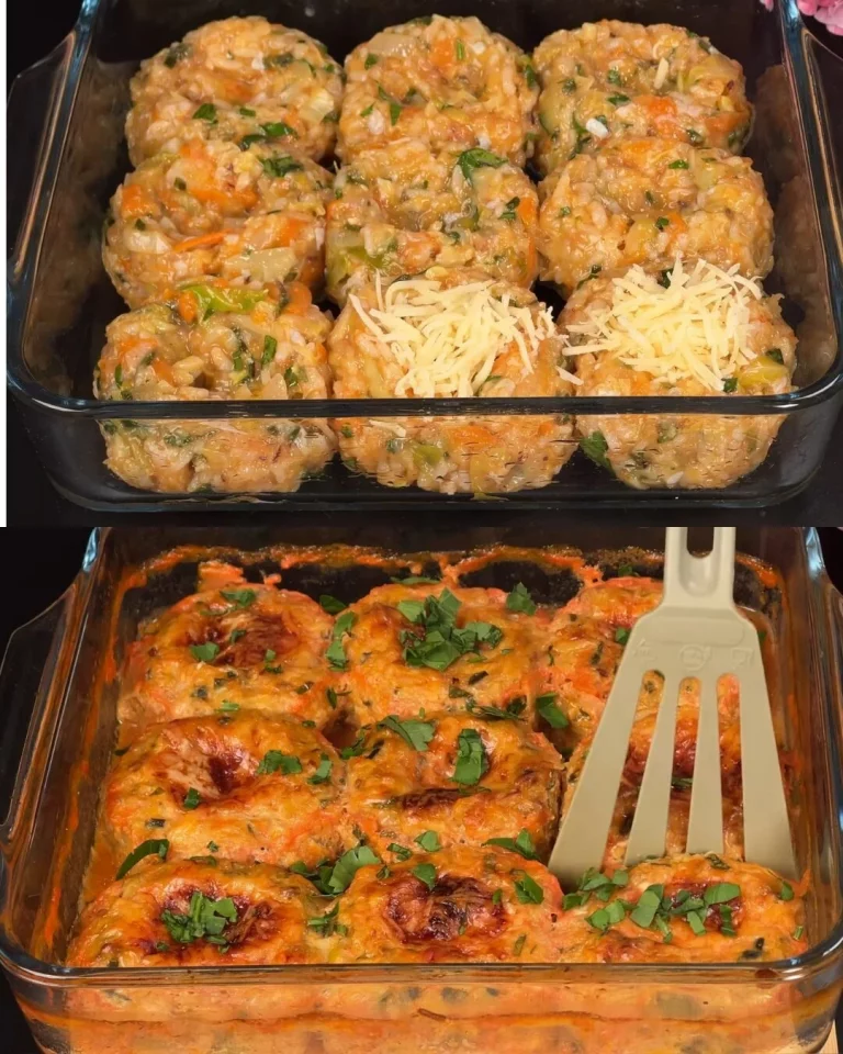 Koolrijst met Rundvleesgehaktballetjes in romige tomatensaus geserveerd in een kom.