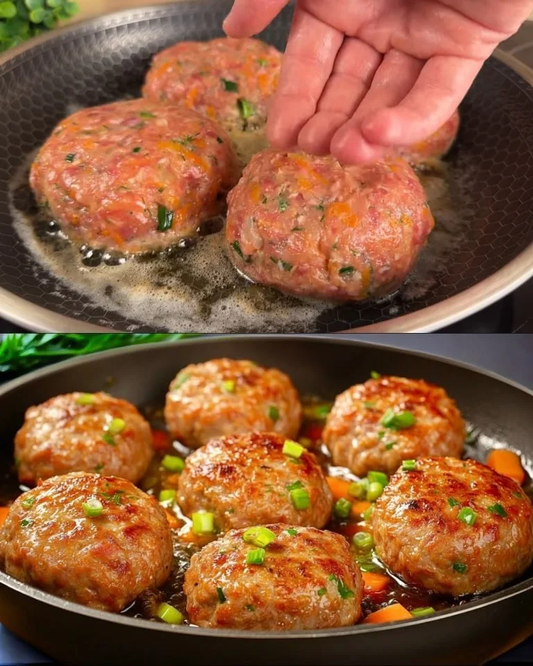 Casserole met champignonsaus en een verse salade op een bord