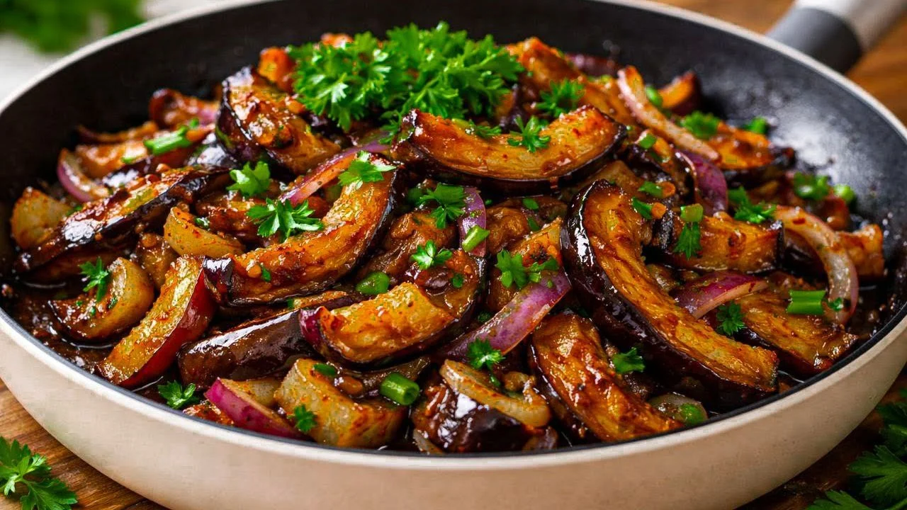 Een smakelijke auberginerecept met verse ingrediënten, perfect voor elke maaltijd.