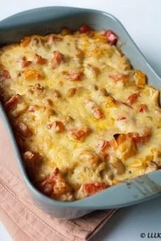 Kip ovenschotel met paprika en roomkaas uit de oven