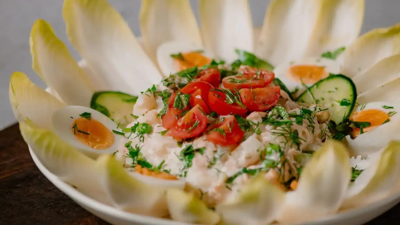 Heerlijke droomsalade met kleurrijke ingrediënten en een smaakvolle dressing.