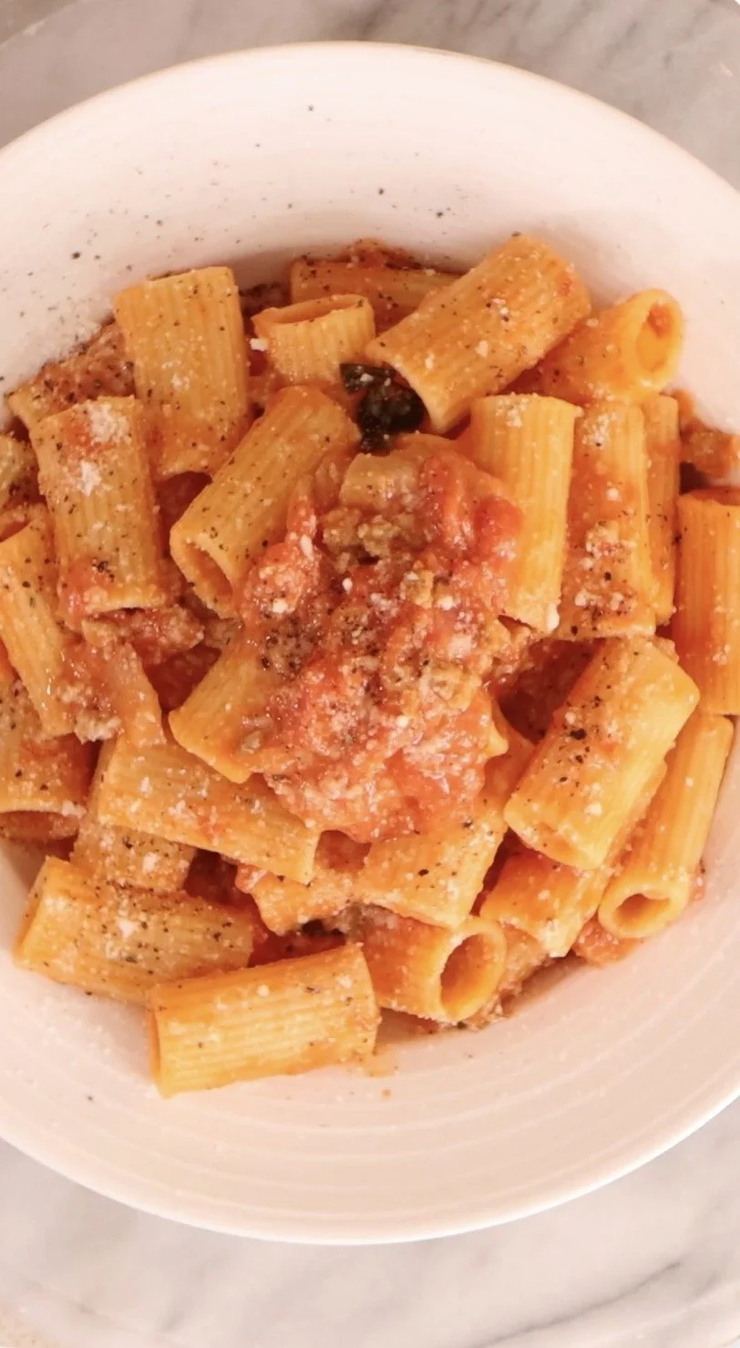 Heerlijke Pasta alla ZOZZONA met rijke sauzen en ingrediënten